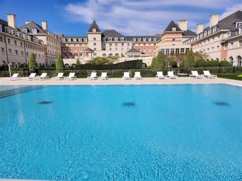 Dream Castle Hotel Marne La Vallee .
